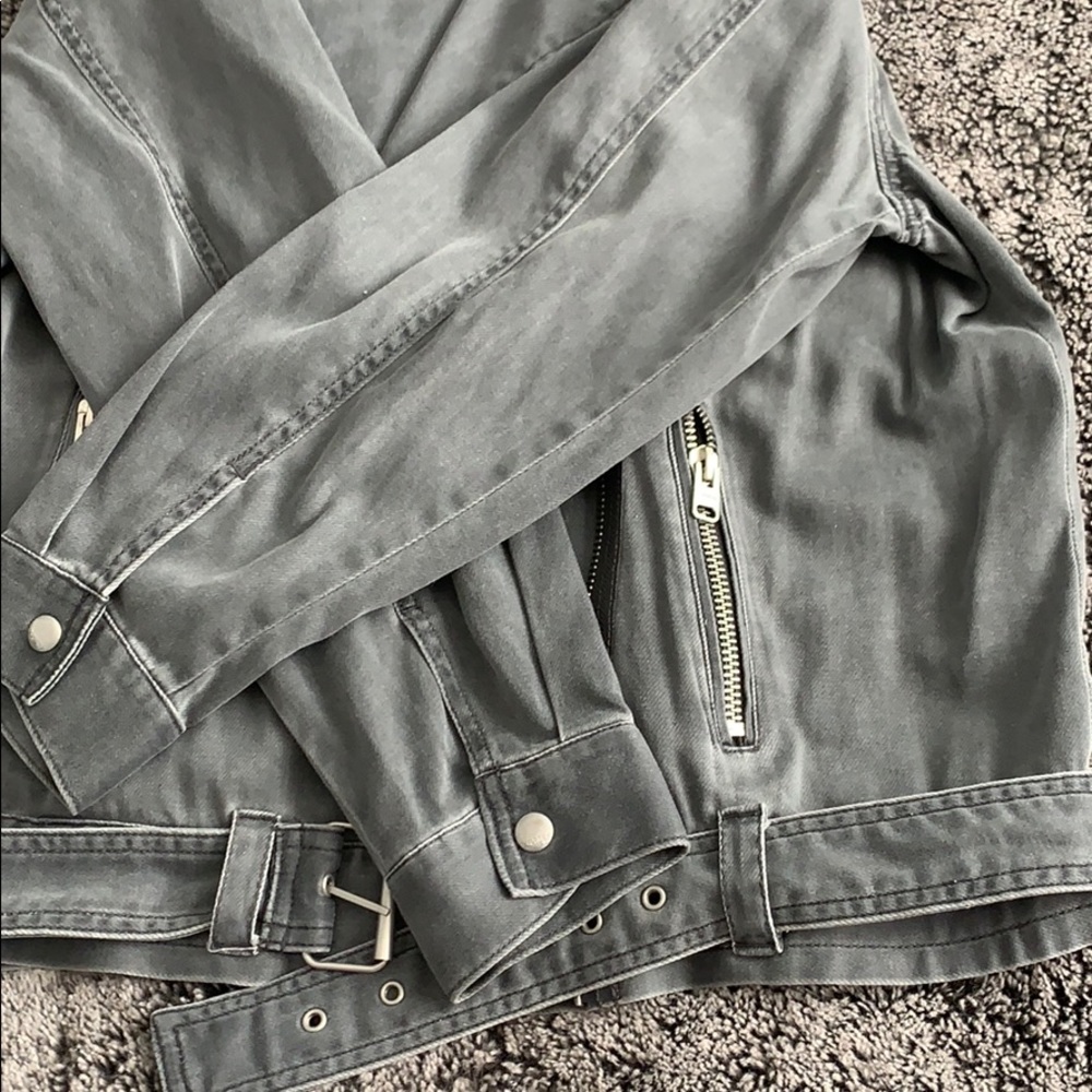 Gray Motorcycle Jacket - Picture 4 of 5